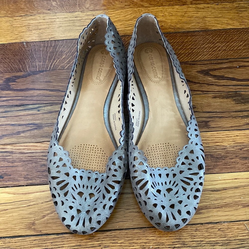 Women’s shoes Size 9.5